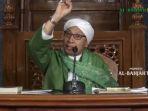 buya-yahya-soal-amalan-membaca-sholawat.jpg