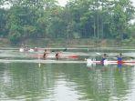cabang-dayung-yang-berlangsung-di-danau-cipule-karawang.jpg