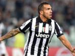 carlos-tevez-striker-juventus.jpg