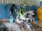 cuci-motor-flamboyan.jpg