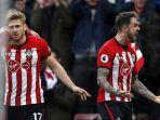 danny-ings-kanan-merayakan-golnya-pada-laga-southampton-vs-arsenal.jpg