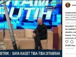 deddy-corbuzier-memawancarai-tiang-listrik-di-hitam-putih_20171120_175725.jpg