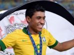 dok-fifa-gelandang-tottenham-hotspur-asal-brasil-paulinho_20170816_074158.jpg