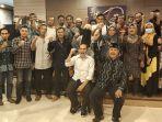 dpd-partai-emas-kalsel-saat-menggelar-buka-puasa-bersama.jpg