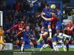 duel-udara-mason-mount-dan-antonio-rudiger-dengan-pemain-bournemouth.jpg