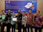 edia-center-menerima-penghargaan-dari-kementerian-komunikasi.jpg