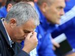 ekspresi-jose-mourinho_20151218_064227.jpg