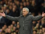 ekspresi-manajer-manchester-united-jose-mourinho_20171013_060347.jpg
