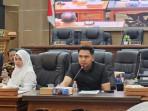 emaparan-pada-audiensi-bersama-BEM-Universitas-Sapta-Mandir-DI-dprd-bALANGAN.jpg