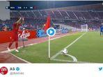 evan-dimas-mengeksekusi-tendangan-pojok.jpg