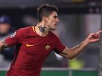 gelandang-as-roma-diego-perotti-merayakan-gol-yang-dia-cetak-ke-gawang-qarabag_20171206_072646.jpg