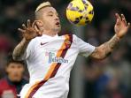 gelandang-as-roma-radja-nainggolan.jpg