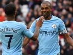 gelandang-manchester-city-fernandinho_20180501_063455.jpg