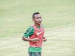 gelandang-persebaya-surabaya-irfan-jaya_20180119_043936.jpg