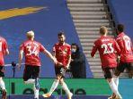 gelandang-portugal-manchester-united-bruno-fernandes-tengah-merayakan-gol_2.jpg