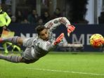 gianluigi-donnarumma-melakukan-penyelamatan-saat-ac-milan-melawan-sampdoria_20170708_082305.jpg