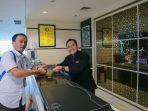 gm-dan-hod-dapam-hotel-banjarbaru-langsung-layani-konsumen.jpg