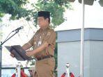 gubernur-kalsel-h-sahbirin-noor-menjadi-inspektur-upacara.jpg