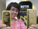 harga-emas-antam-naik-jua-kahirnya_20150416_100935.jpg