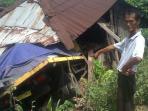 ilustrasi-truk-tabrak-rumah_20160425_142401.jpg