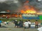 insiden-terbakarnya-masjid-di-tolariko-papua_20150717_203219.jpg