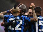 inter-milan-crotone-liga-italia-serie-a-arturo-vidal-romelu-lukaku-ashley-young.jpg