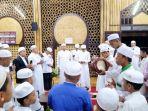 isra-miraj-dan-haul-empat-ulama-di-masjid-bambu-kh-abdul-qadir-hasan-desa-kiram-kalsel.jpg