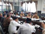 jajaran-disdikbud-kalsel-penuhi-undangan-rapat-audiensi-komisi-iv-dprd-kalsel.jpg