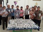 jajaran-polsek-kpl-berhasil-mengungkap-kasus-obat-obatan_20180922_083225.jpg