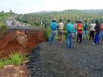 jalan-provinsi-atau-jalan-kodeco-km-17-desa-mekarsari_20180222_102133.jpg