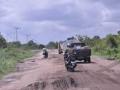 jalan-sampit-bagendang-jalan-rusak.jpg