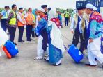 jemaah-haji-embarkasi_20180723_131600.jpg