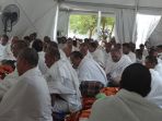 jemaah-haji-kota-banjarmasin-saat-di-arafah_20170908_184847.jpg