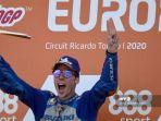 joan-mir-berselebrasi-podium-utama-di-motogp-eropa.jpg