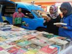kalsel-book-fair-3-di-atrium-duta-mall-banjarmasin_20160801_161330.jpg