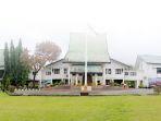 kantor-bupati-tanahlaut_wm.jpg