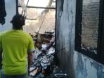 kantor-kpu-yang-terbakar-minggu-209112015-pagi_20151129_110201.jpg<pf>kantor-kpu-yang-terbakar-minggu-209112015-pagi_20151129_110550.jpg<pf>kantor-kpu-yang-terbakar-minggu-209112015-pagi_20151129_110255.jpg<pf>kapolda-kalteng-brigjen-pol-fakhrizal_20151129_105829.jpg