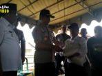 kapolres-hsu-akbp-pipit-subiyanto-serahkan-bantuan-kepada-korban-kebakaran.jpg