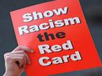 kartu-merah-untuk-rasisme-di-persepakbolaan_20160707_232400.jpg