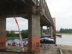 kawasan-sungai-sekitar-jembatan-kahayan-palangkaraya_20171014_142615.jpg