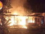 kebakaran-di-Desa-Hilir-Banua-Kabupaten-Hulu-Sungai-Tengah-HST-kalsel-Jumat-03112023.jpg