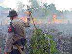 kebakaran-lahan-di-kawasan-jalan-jenderal-soedirman-sampit-kabupaten-kotim-selasa-13072021.jpg