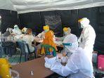 kegiatan-rapid-test-di-pasar-lokasi-kelurahan-pemurus-baru-banjarmasin-kalsel-sabtu-1652020.jpg