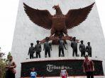 kesaktian-pancasila-monumen.jpg