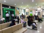 ket-foto-suasana-di-kantor-bpjs-ketenagakerjaan-cabang-banajarmasin-mariana.jpg