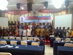 ketua-umum-pgsi-kalsel-terpilih-zakly-asswan-berfoto-bersama_20180114_222729.jpg
