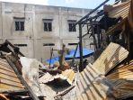 kondisi-bangunan-rumah-dan-kios-di-jalan-cendrawasih-terbakar.jpg