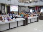 konselor-Lapangan-Kasus-PPA-di-Banjarmasin-saat-mengikuti-pelatihan-di-Balai-Kota.jpg