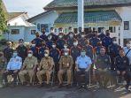 kontingen-soeratin-ku-15-tahun-2022-tala-berpose-bersama-bupati-tala.jpg
