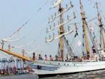 kri-dewaruci-new_20150811_125938.jpg